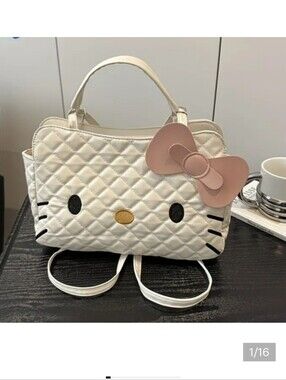 🆕️🐱 HELLO KITTY HANDBAG & KNAPSACK PURSE🐱